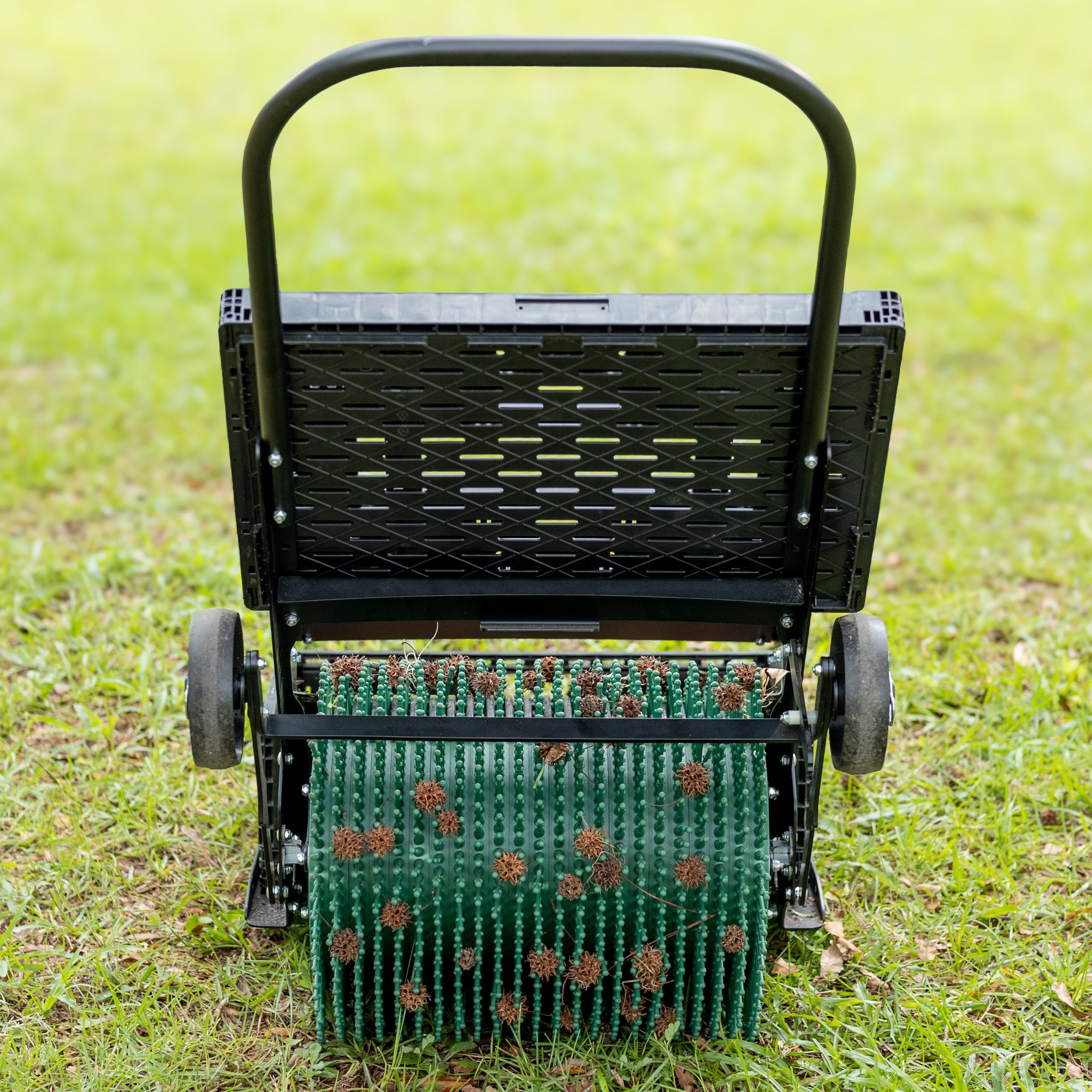 18pro.Sweetgum Balls-9463 Sweetgum Ball Harvester